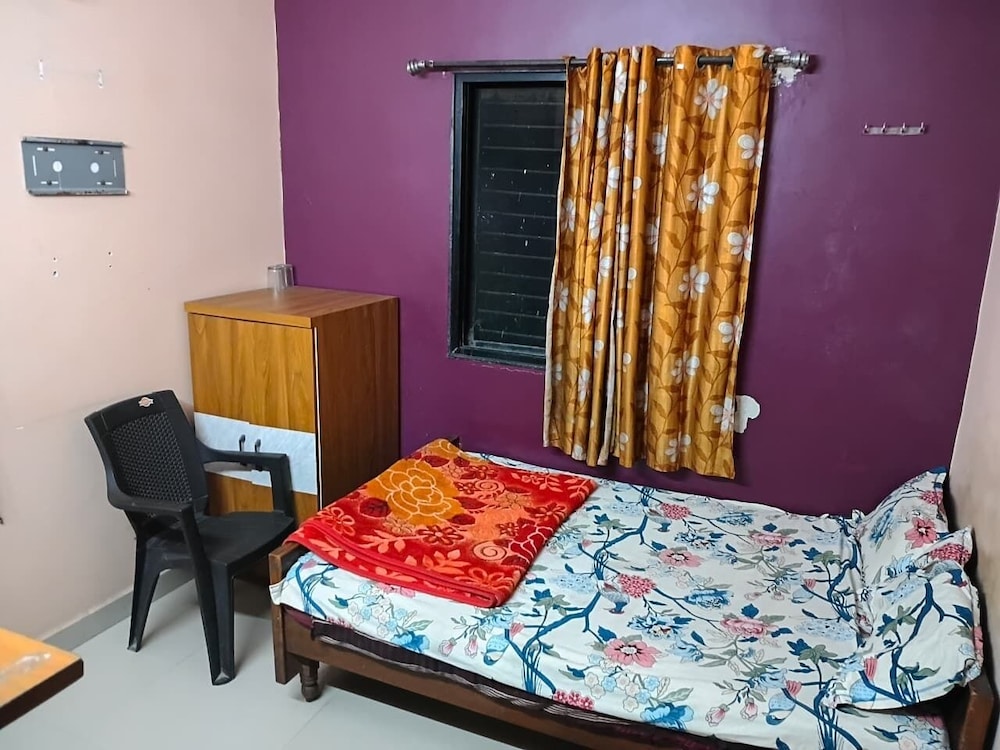 Hotel Keshav