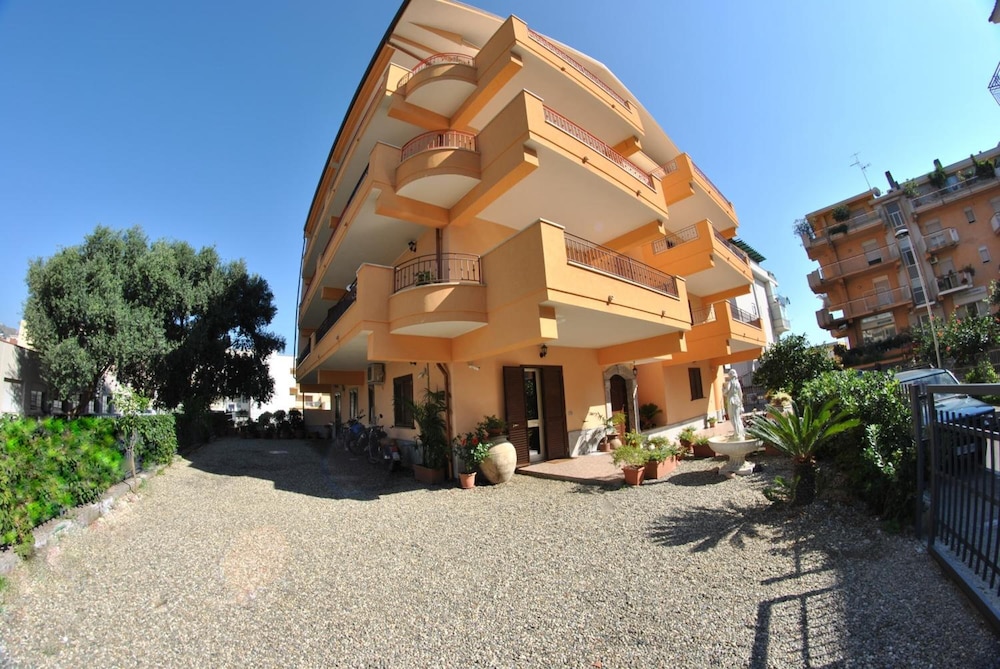 B&B Mare Agrò