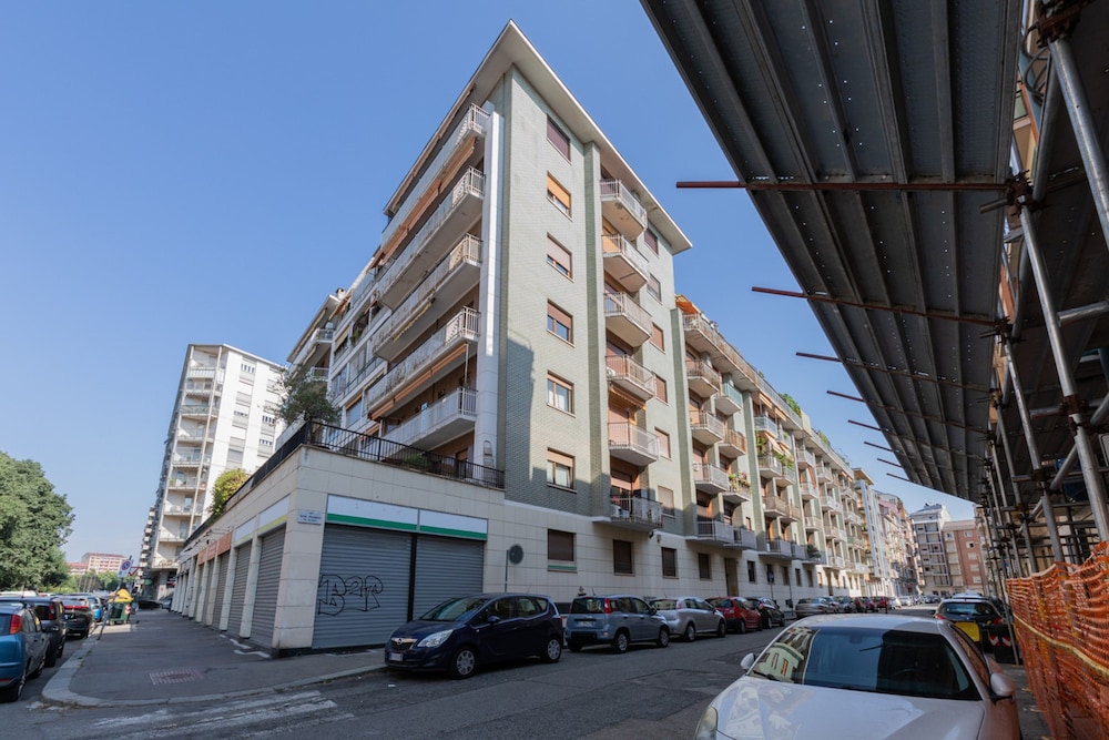 Pala Olimpico Apartment by Wonderful Italy