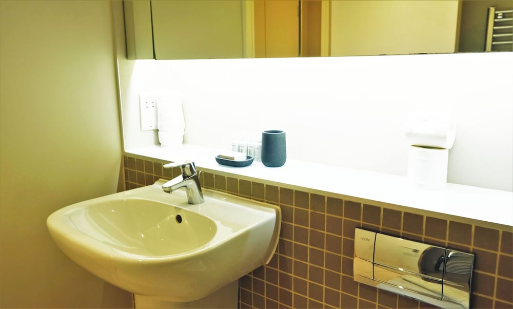 Accomodo London Southbank - Spacious & Elegant Apartments near Big Ben & London Eye