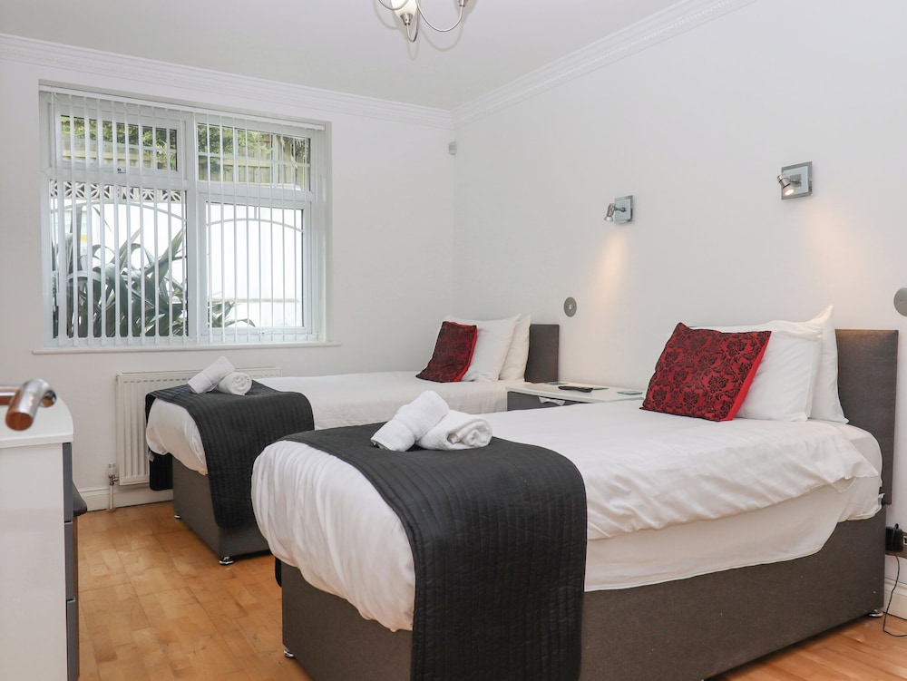 Flat 2 Channel View