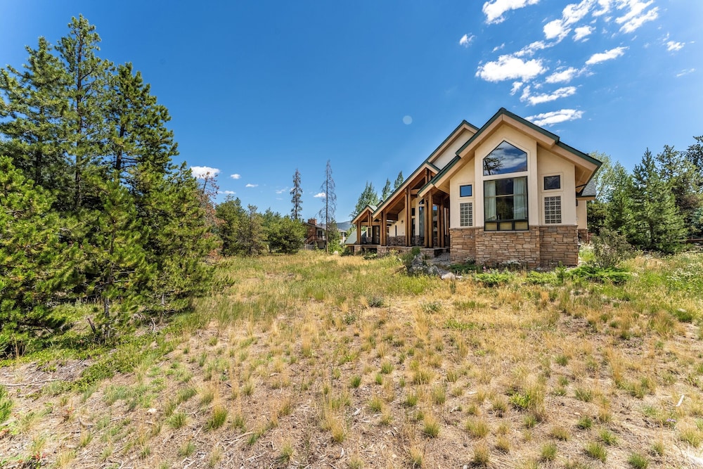 213 County Road 1041