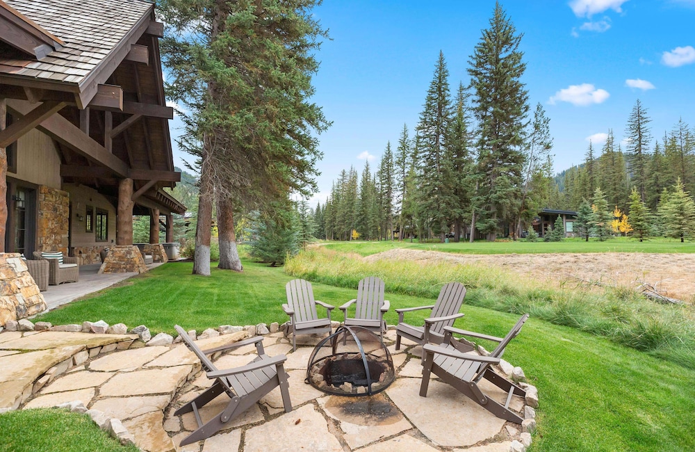The Sylvan Lodge at Snake River Sporting Club