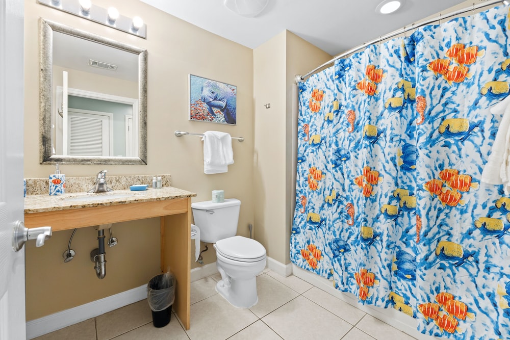 Splash Beach Resort by Panhandle Getaways