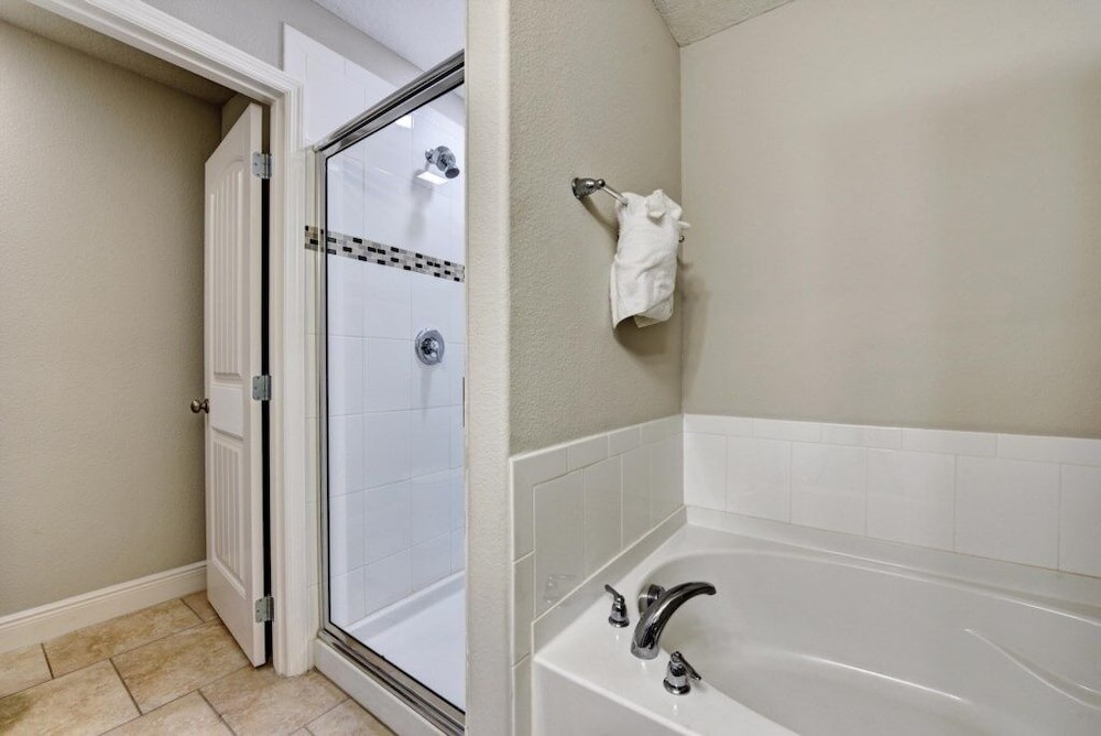 6br Villa W/ Pool In Solterra Resort Near Disney 6 Bedroom Villa