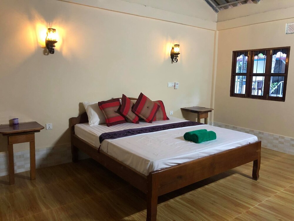 Green Mango Bungalows view 2