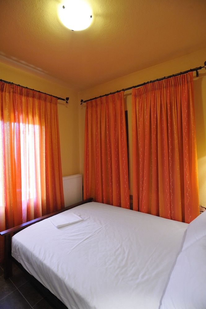 Symmetron Suites photo 4