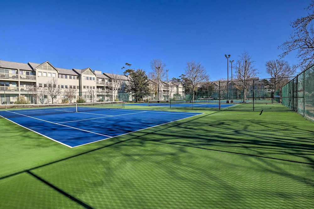 Pools, Hot Tubs & Ocean Access: Myrtle Beach Condo