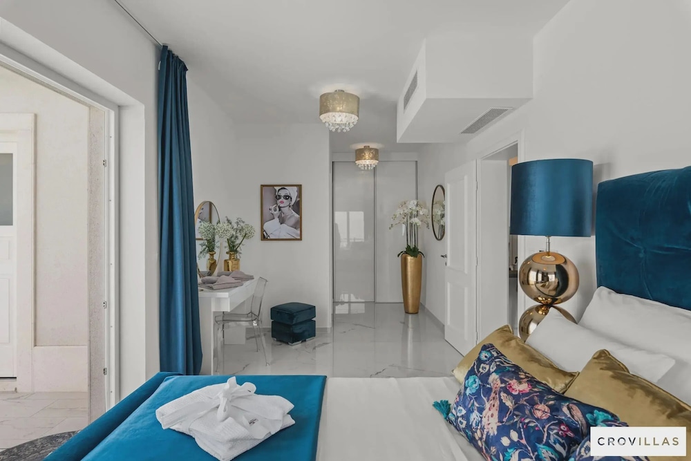 Villa Lauriana Nearby Opatija - Crovillas