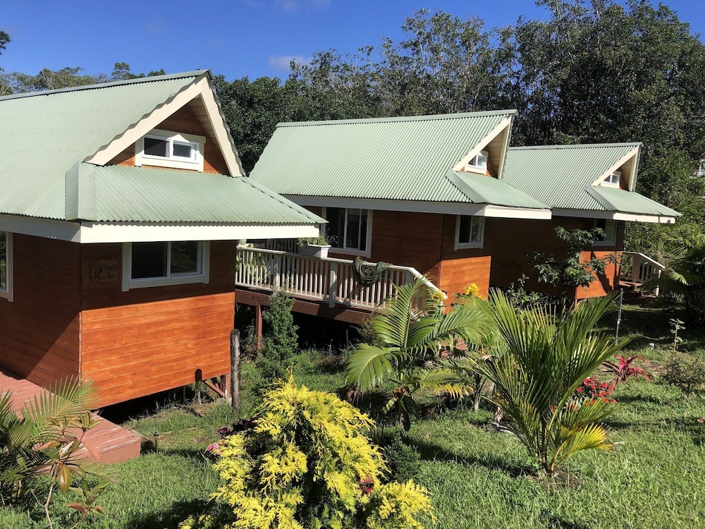 Kikala Waterfall Lodge