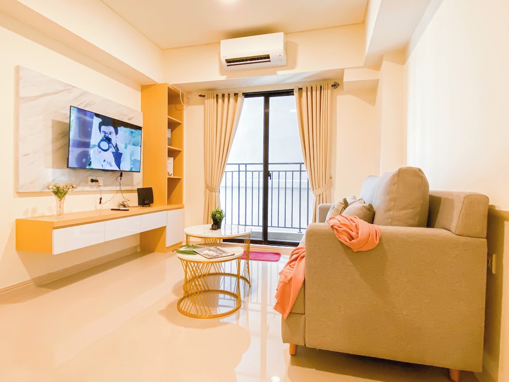 Spacious 2Br At Meikarta Apartment