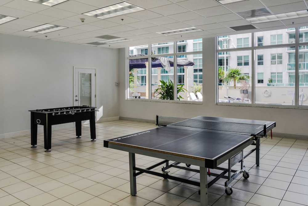 Modern Comfort in the Heart of Brickell