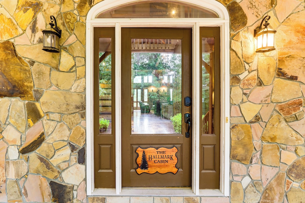 Game Room & Fireplaces: Group Dahlonega Getaway