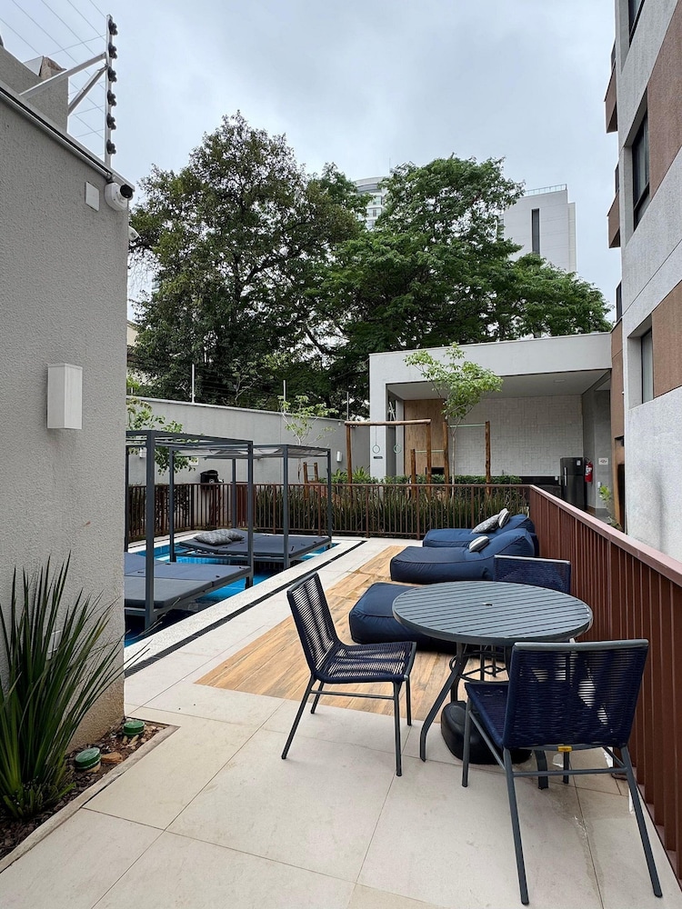 Get a Flat 1603 - Premier Pinheiros