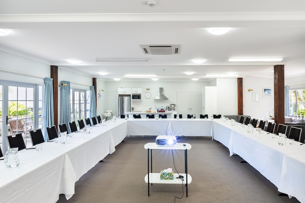 meeting & event spaces