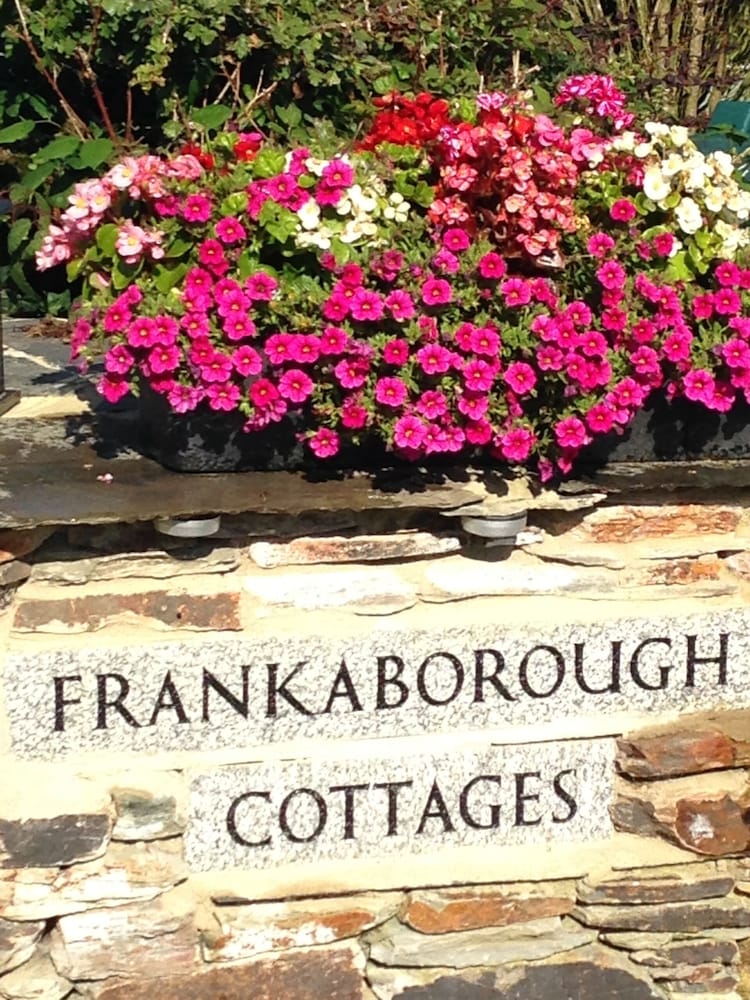 Frankaborough Farm Holiday Cottages