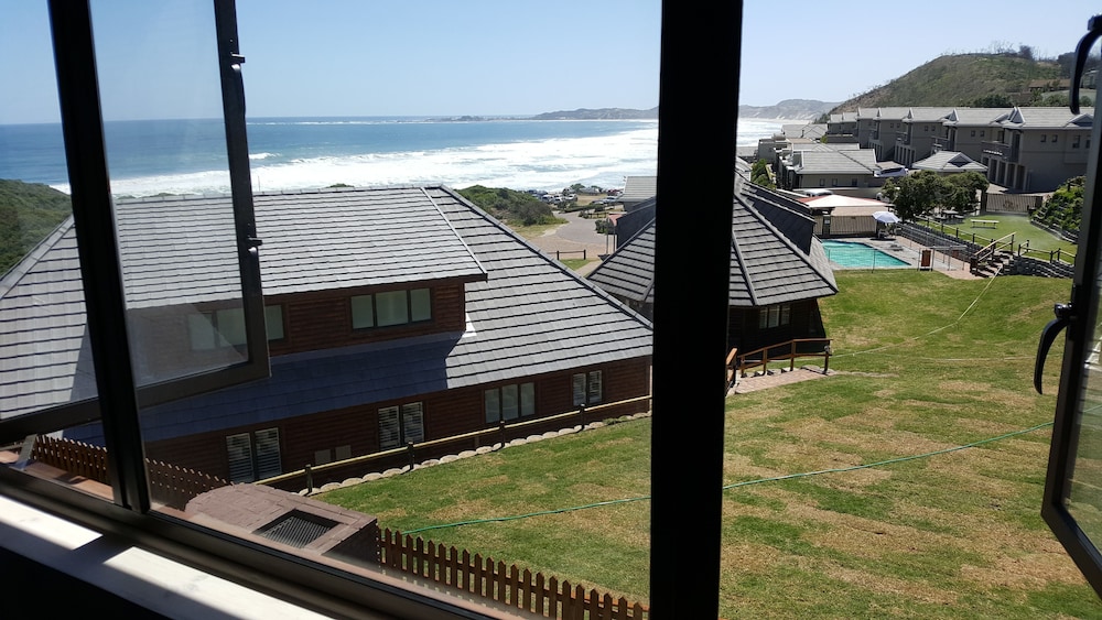 Brenton On Sea Cottages