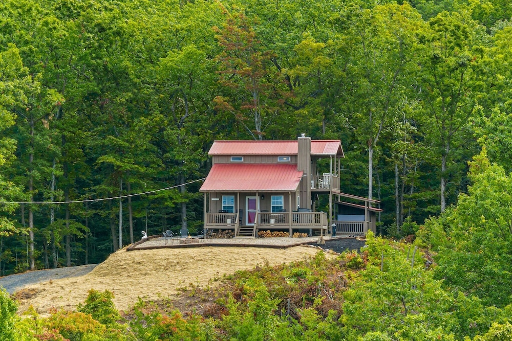 John Wayne View 3 Bedroom Cabin