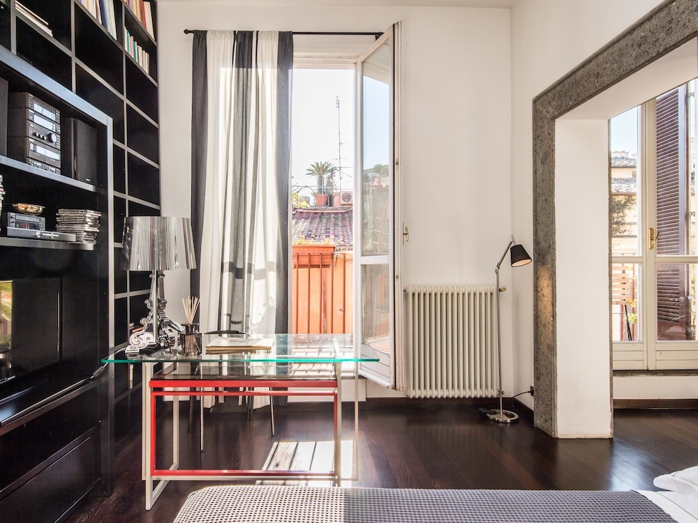 RSH Luxury Spanish Steps Terrace