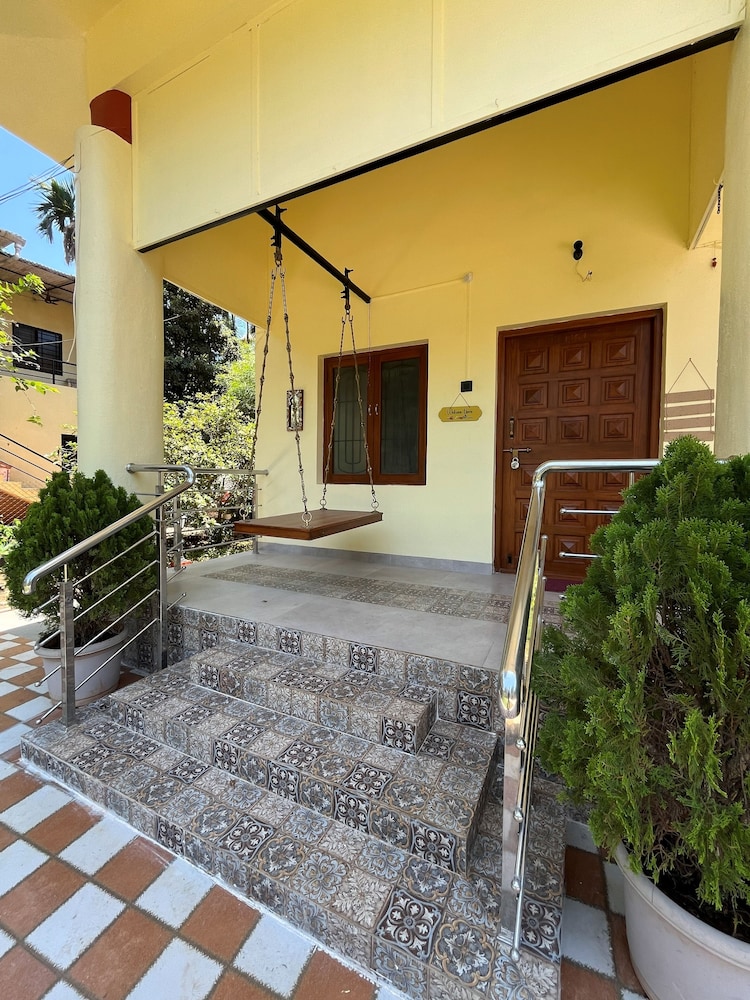Ishaan Holiday Resort