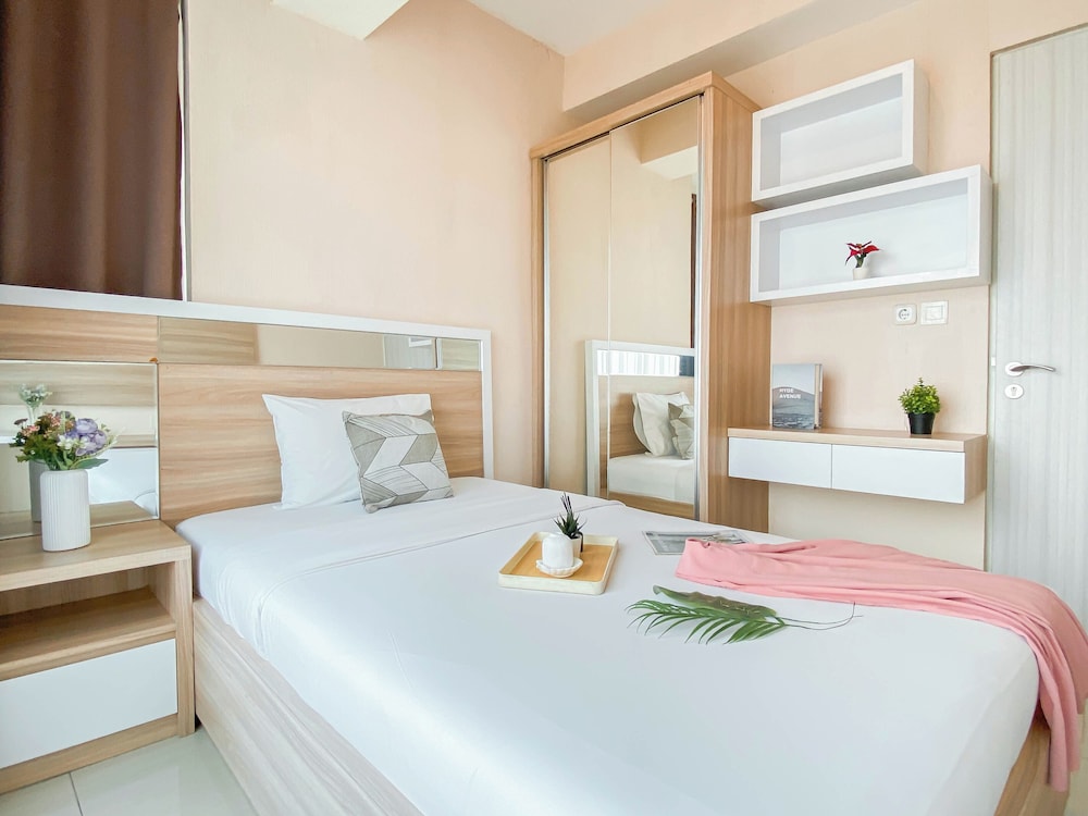 Simple And Homey 2Br At Grand Kamala Lagoon Apartment