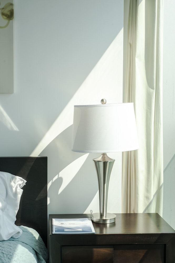 Velvet Stays – Financial District