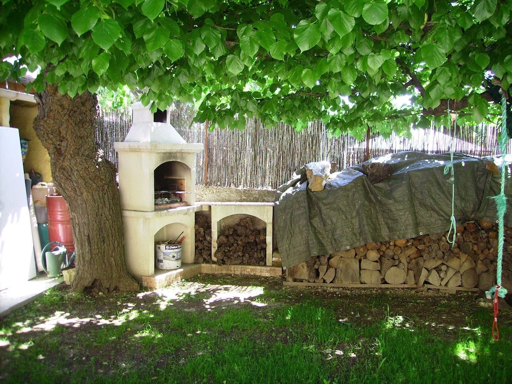 Photo 23