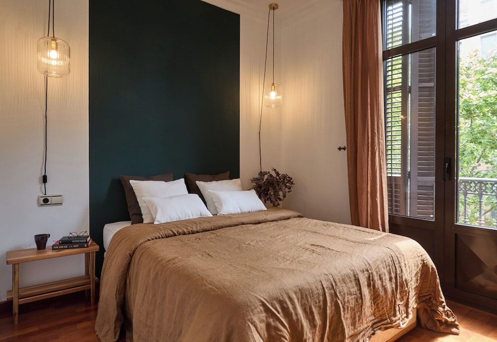 Stay U-nique Apartments Ronda Sant Pere