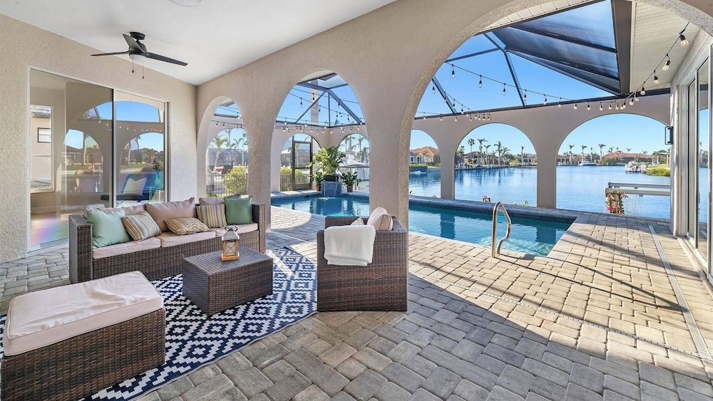 Punta Gorda Isles Vacation Home With Private Pool, Office, Canal W Dock 2 Bedroom Home