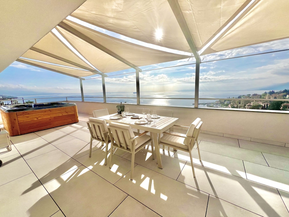 Blue View Residence in Opatija