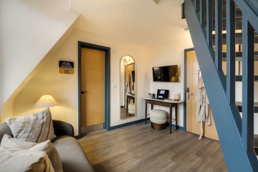 Tower Bridge Road Your Apartment