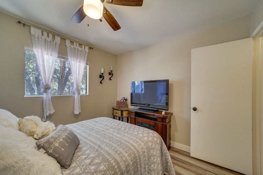 Payson Vacations - 'breezy Pinez Cabin' in Pine w/ Wraparound Deck! - Property Image 4