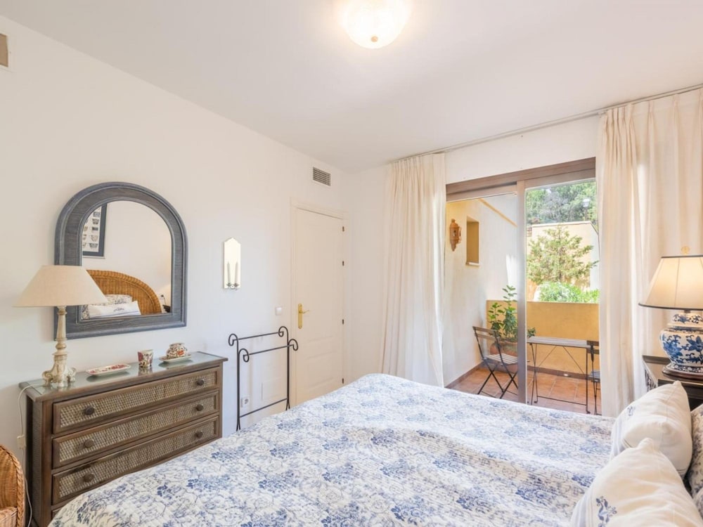 Los Pinos 3 Bedroom Apartment in Los Arqueros