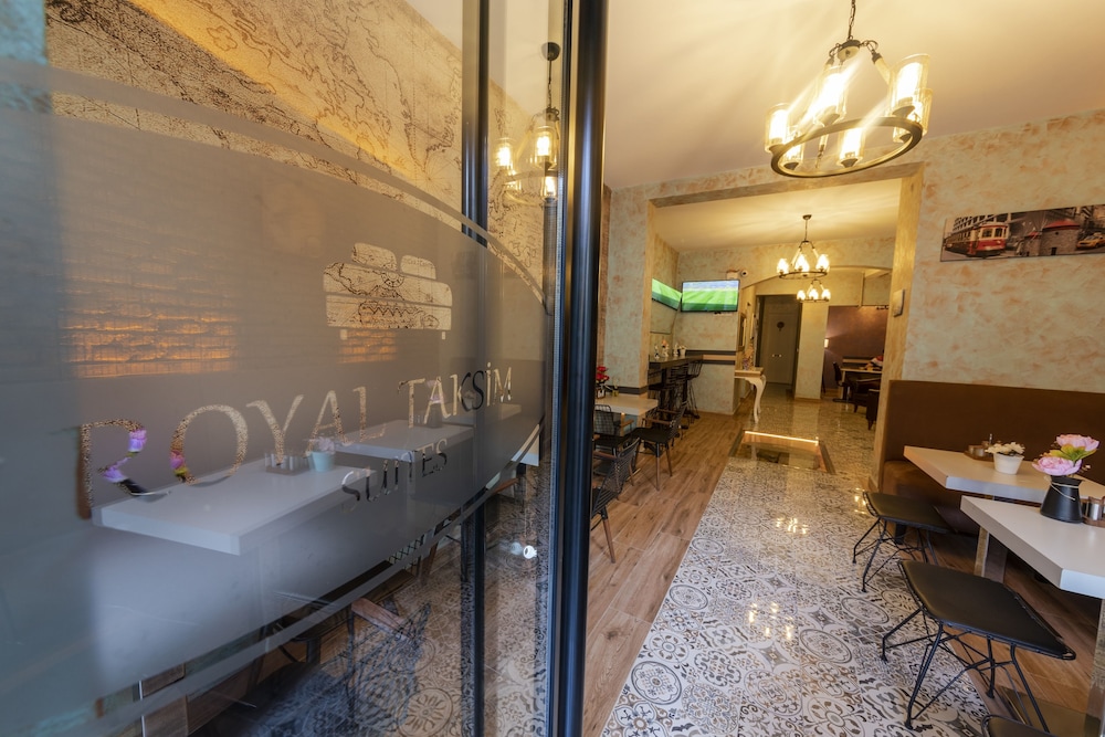 Royal Taksim Süitleri - Image 15