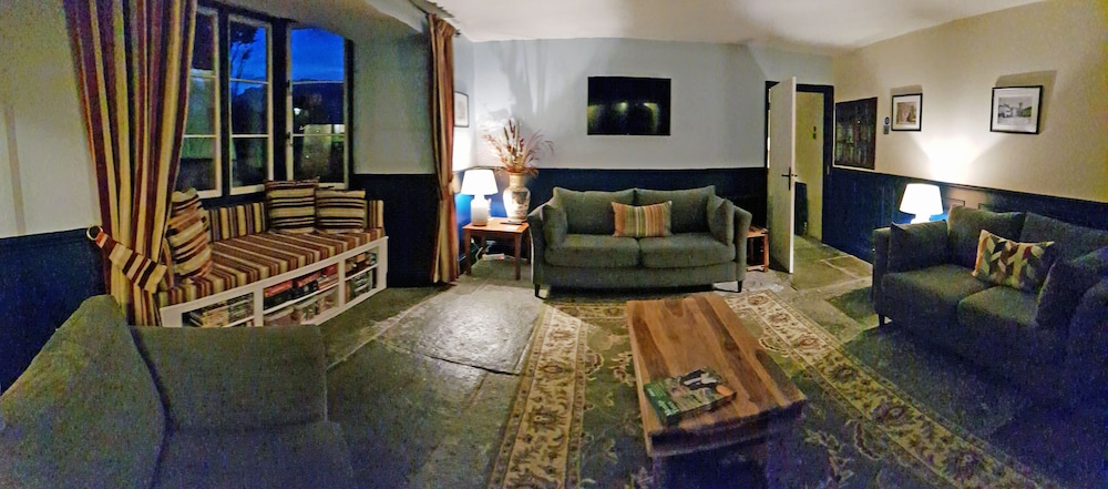 Old Manor House B&B
