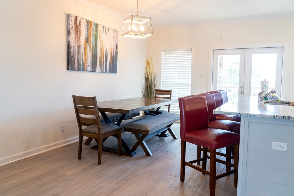 Sunset Blessing - 207 Arias Ct 4 Bedroom Home