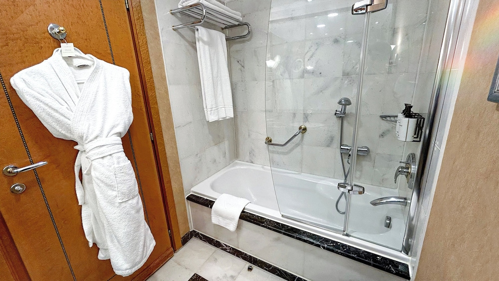 InterContinental Istanbul by IHG - Image 113