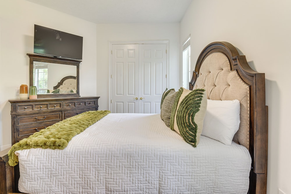 2 Mi to Beach: Luxe PCB Escape w/ Outdoor Space!