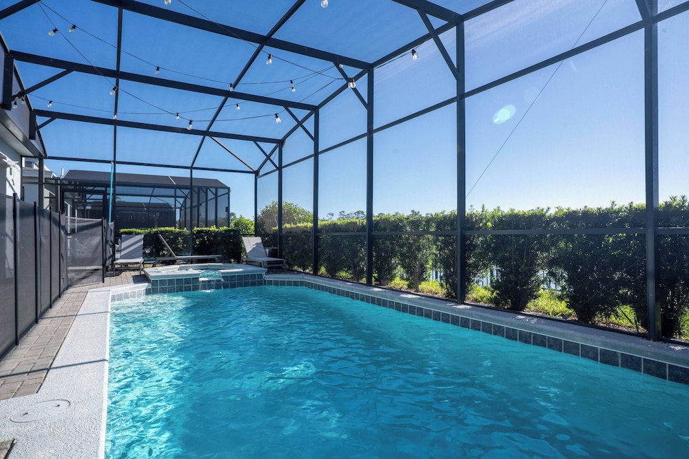 Luxury Home With Pool Game Room Cinema