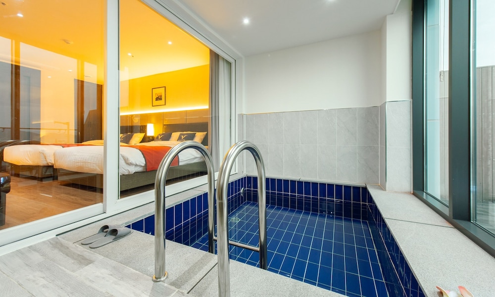 Venezia Hotel and Suite 73