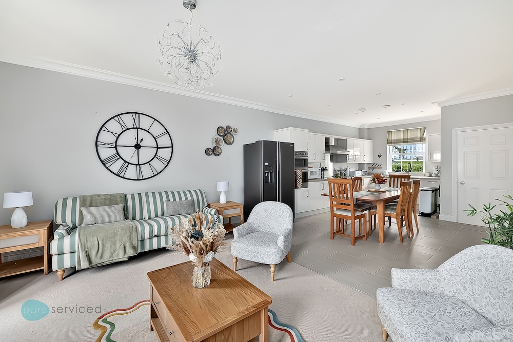 3 Bed - The Boundary by Smart Welcomes