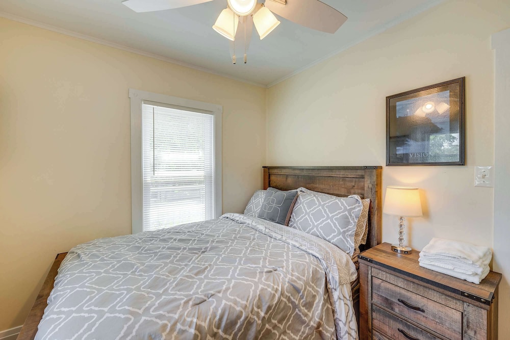 Como Cottage - Stay for 6!