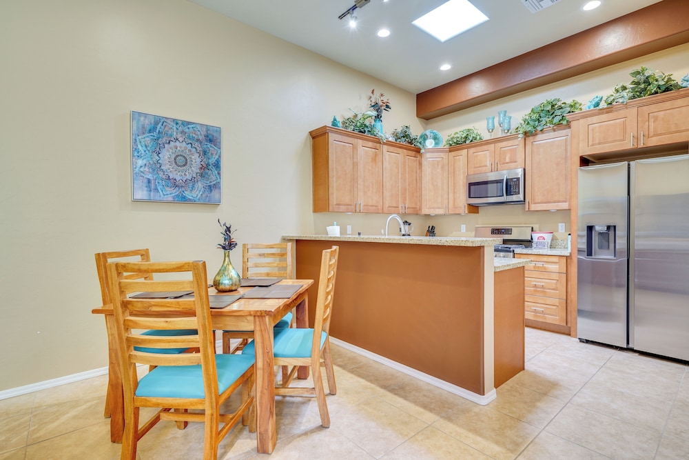 Tubac Adobe Townhome: Shop, Golf, Explore & More!