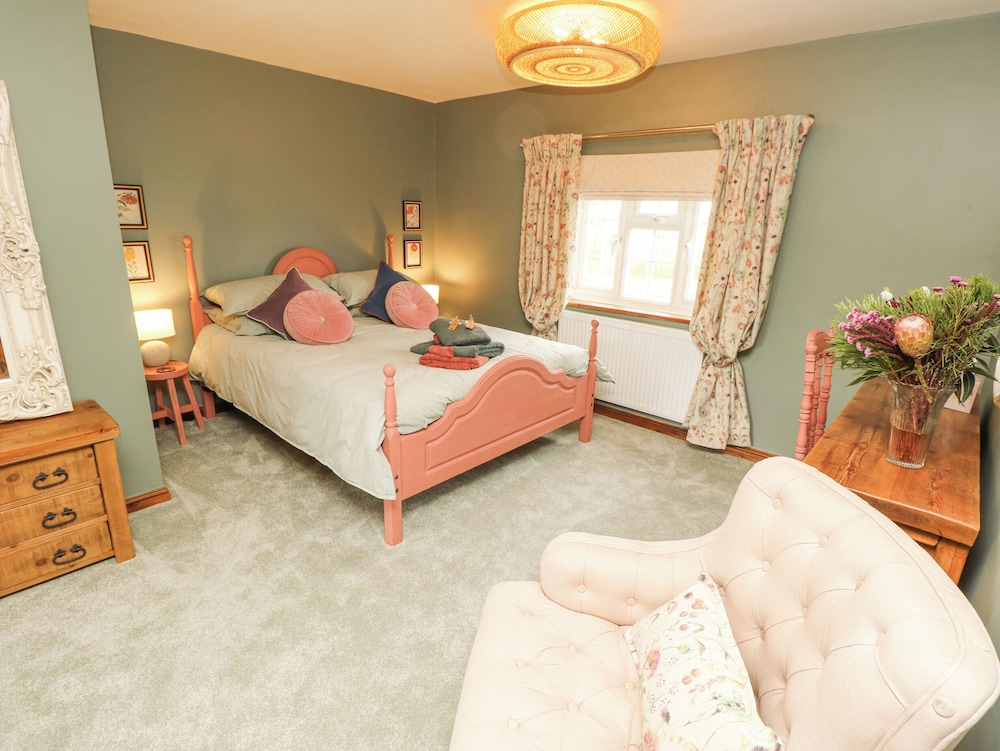 Horseshoe Cottage