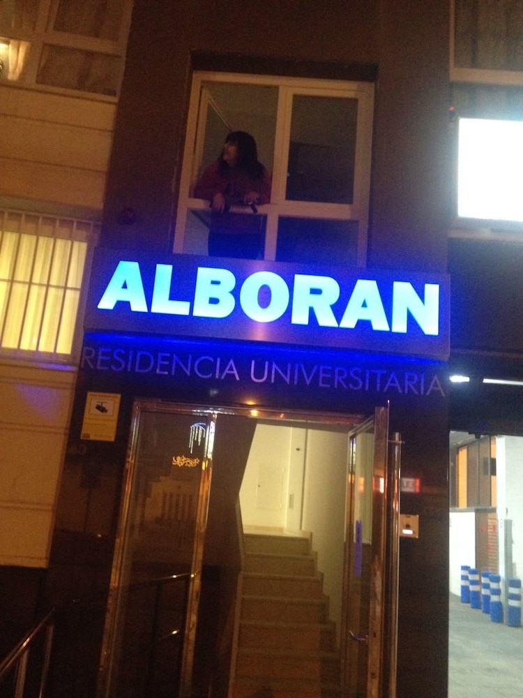 Residencia Universitaria Alboran