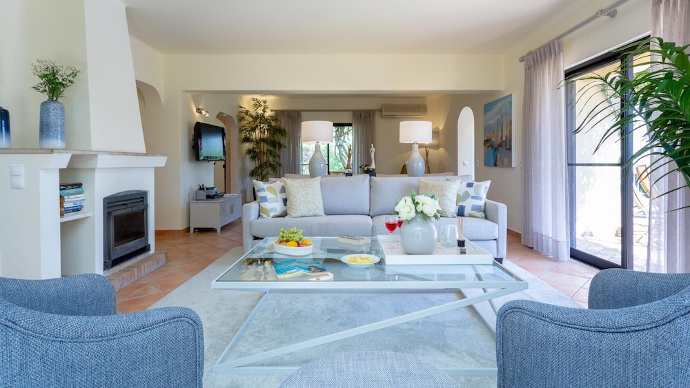 Villa Brisas - Vale de Lobo view 5