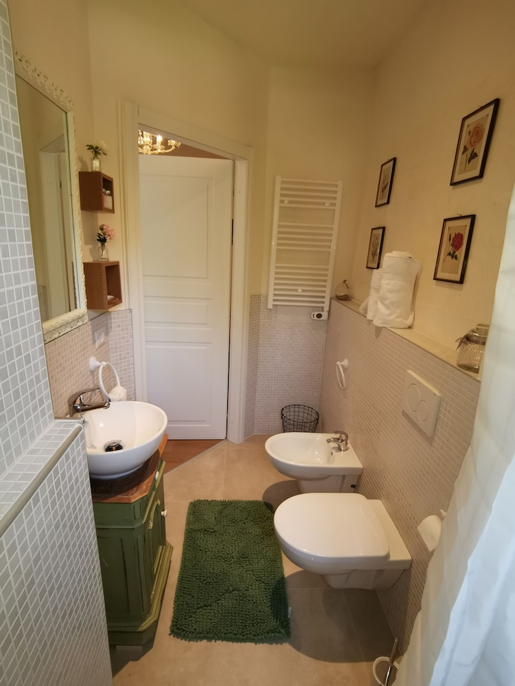 AriediParma - Rooms & Apartments