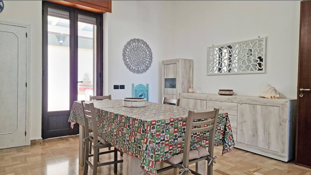 Villa Fede - 3 Bedrooms 2 Bathrooms air Conditioning by the sea