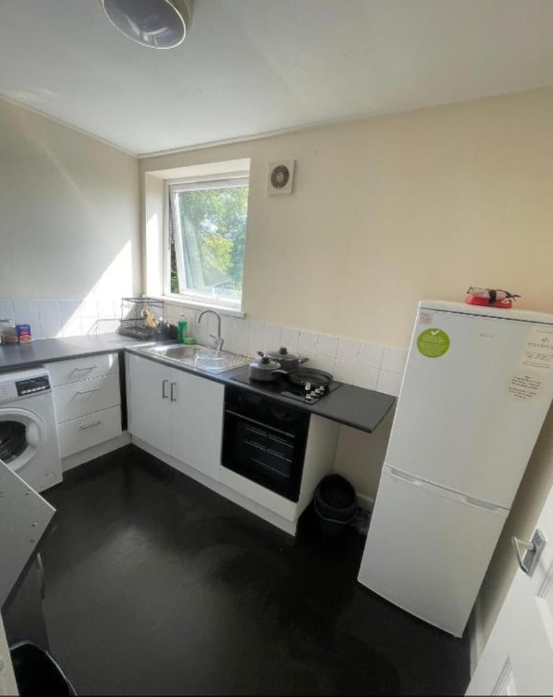 Hillside Retreat in Wolverhampton