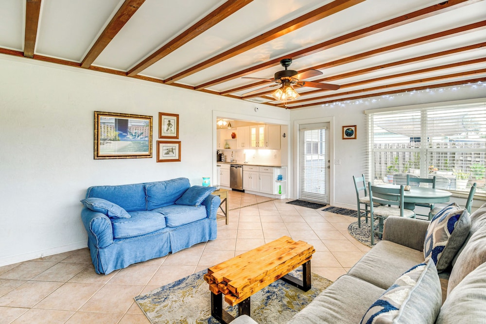 Walk to Shore + Pier: Family Home in Ormond Beach